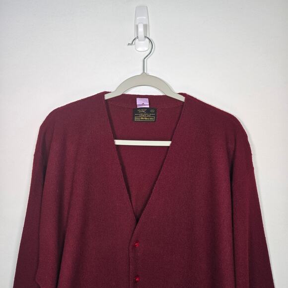 Sears Vintage Men's Burgandy Cardigan. Size XXXL. - Picture 5 of 7